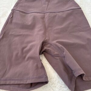 Buffbunny collection high rise Mocha Berry shorts size small EUC